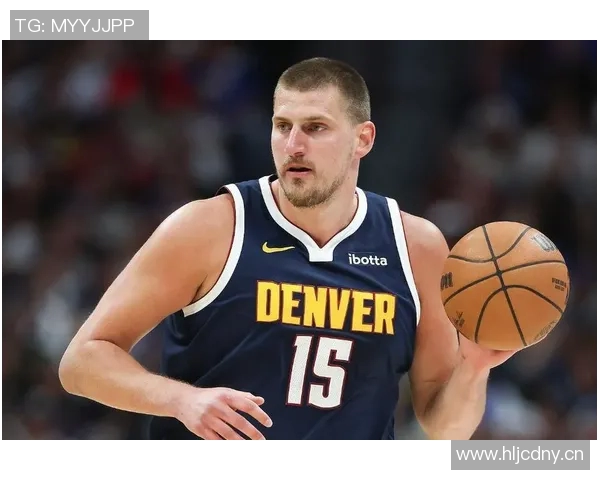 以镜头回顾约基奇赛场真情一幕动人瞬间令人泪目