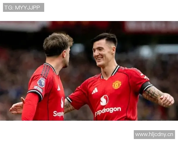 球迷炸锅：曼联这一行为引热议！