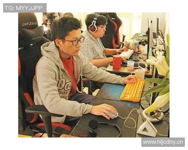 职业电竞选手训练周期与传统体育训练方法差异的深入分析与比较 职业电竞选手训练周期与传统体育训练方法差异的深入分析与比较